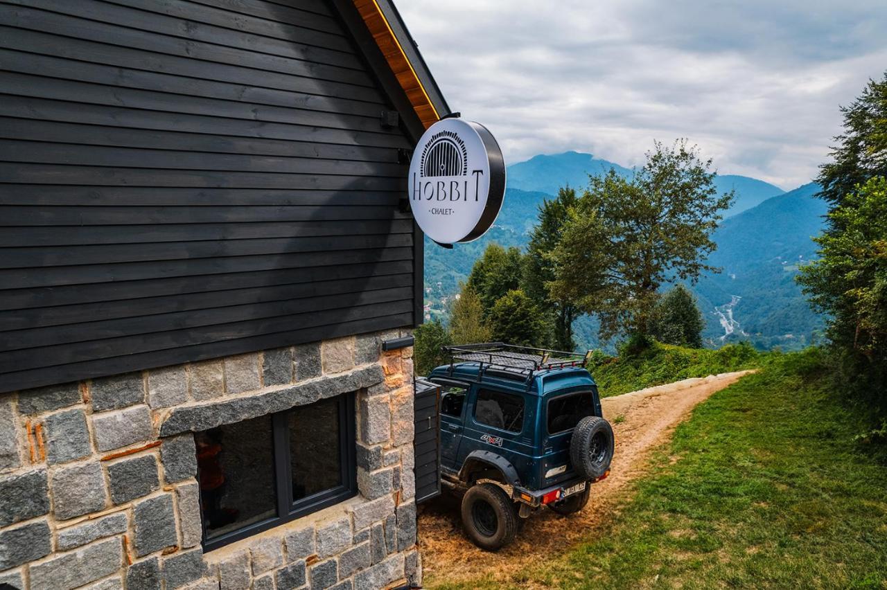 Hobbit Chalet Hotel Camlihemsin Exterior photo